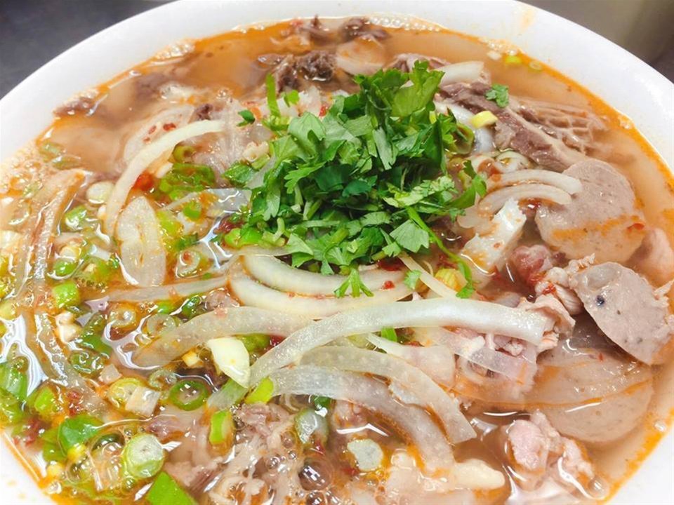 Paul's Kitchen Viet Thai Restaurant